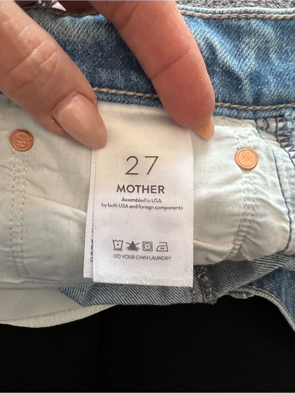 Mother Denim Lil’ Dodger Button Hover Cuff 27 - Picture 8 of 9